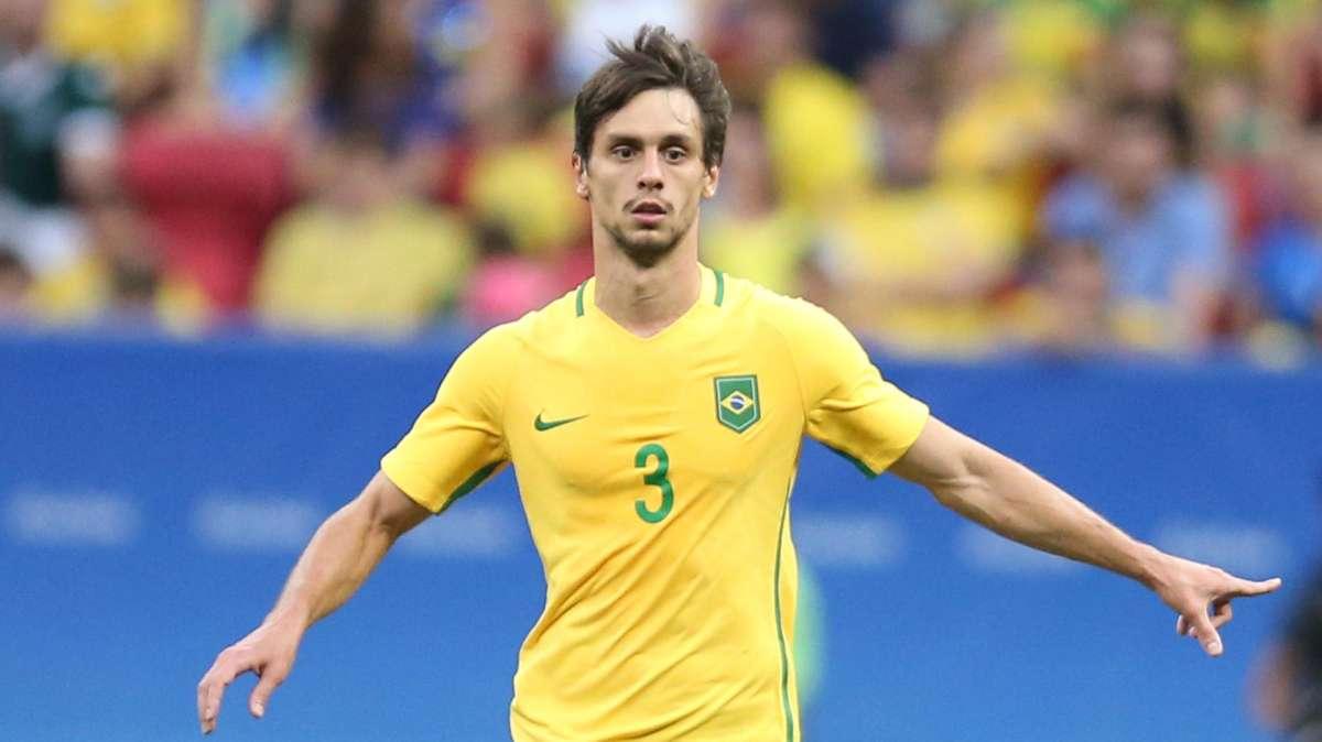 ESCLUSIVA - Calciomercato, l'ag. di Rodrigo Caio: "Sta bene al San Paolo, ma se arriva un'offerta..."