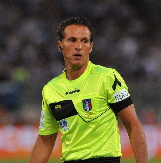 Lazio - Parma, l'arbitro della gara: i precedenti 