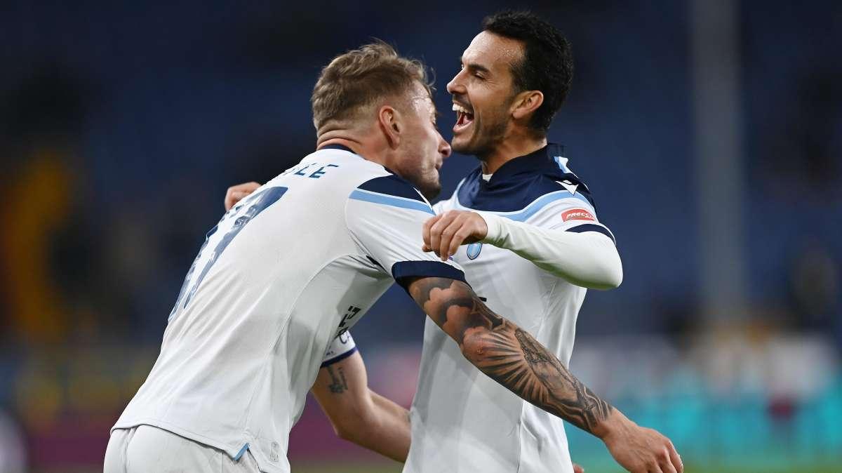 CLASSIFICA - Lazio corsara a Marassi: agganciata la Roma - FOTO