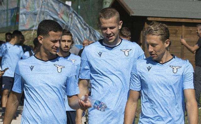 RITIRO LAZIO, GIORNO 10 - Niente riposo per tre calciatori: si recupera in palestra