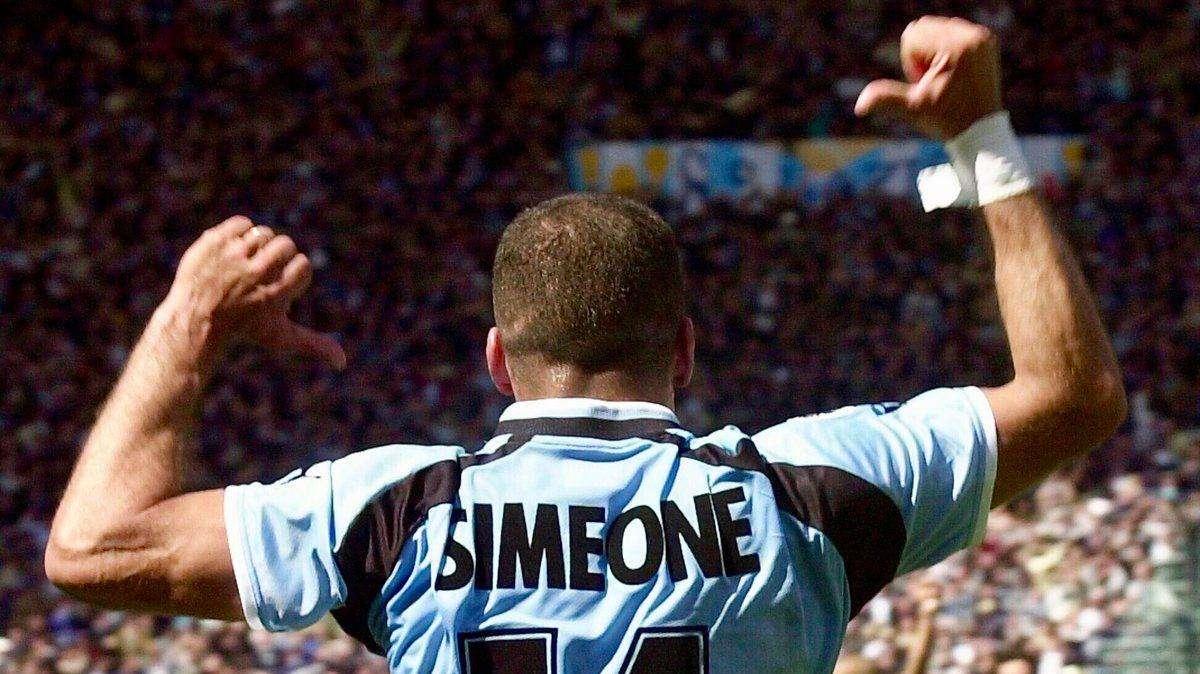 Lazio, 22 anni fa il gol di Simeone per la svolta nella lotta Scudetto: il ricordo