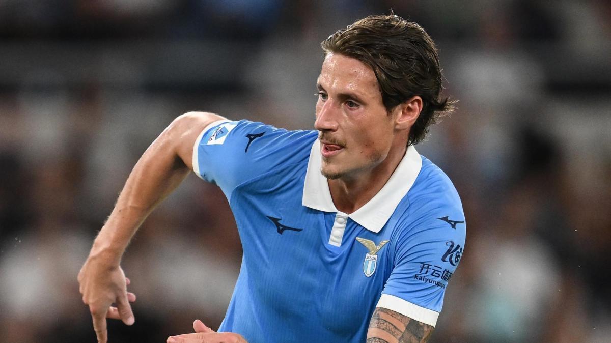 Lazio, ora tocca a Pinamonti: tre settimane per svoltare
