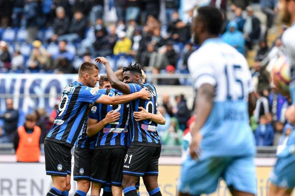 Lazio, treno perso: Champions League addio, festa Atalanta 3-1