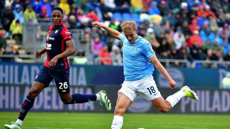 PAGELLE Cagliari - Lazio - O vero Ciro, Isaksen ispira: Provedel un muro