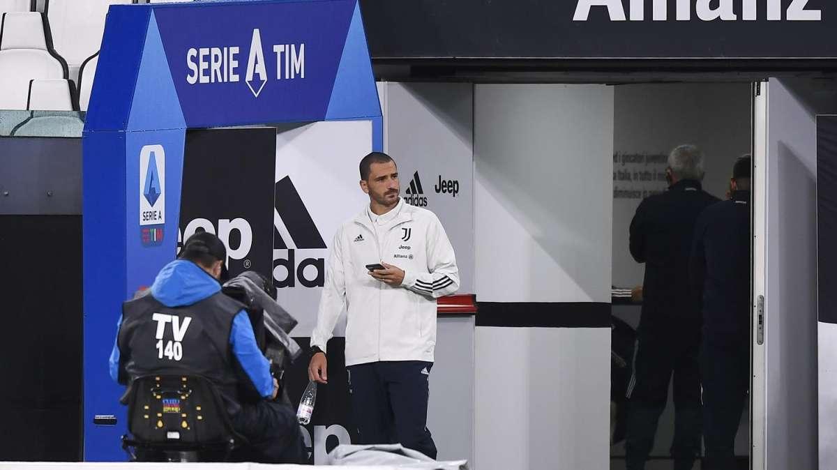 Juventus - Napoli si gioca, ma il calendario è intasato. Slitta la Coppa Italia?