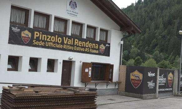 Roma, il sindaco di Pinzolo: "Valuteremo azioni legali contro i giallorossi"