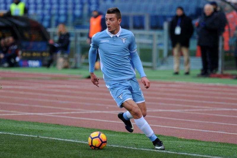 Milinkovic: "Non ci penso nemmeno a lasciare la Lazio. Puntiamo la Champions, torniamo noi stessi..."