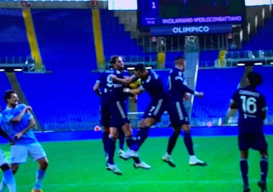 MOVIOLA - Lazio - Juventus, Milinkovic chiede il rigore a Massa: il dubbio resta