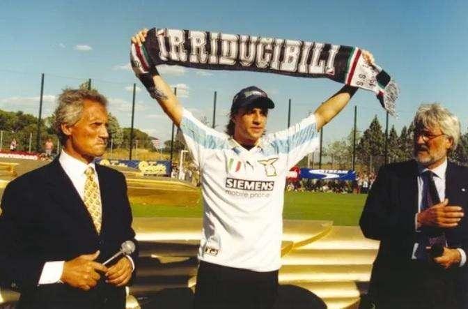 Lazio, 21 anni fa la presentazione di Crespo: l'acquisto biancoceleste più costoso