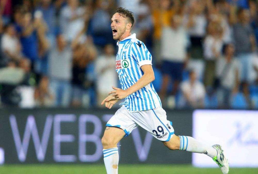 Calciomercato Lazio, si lavora per la fascia destra: la situazione