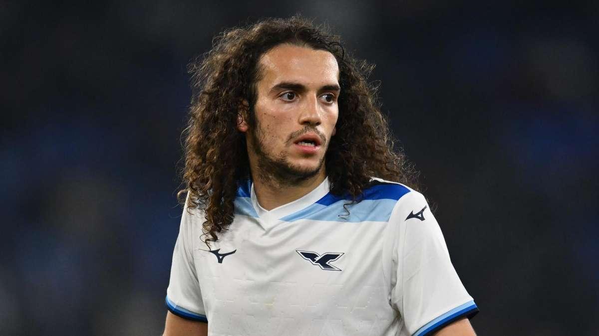Lazio - Napoli, Guendouzi esulta in faccia a Di Lorenzo dopo il gol di Dia - VIDEO