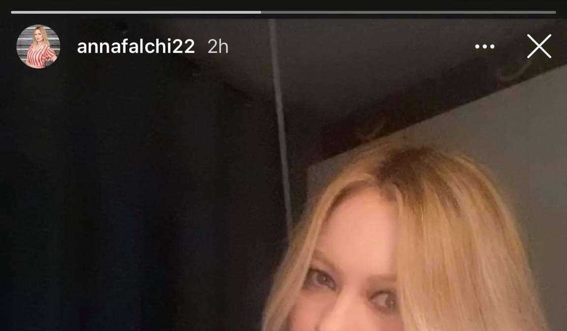 Anna Falchi festeggia la vittoria: "Sempre forza Lazio!"
