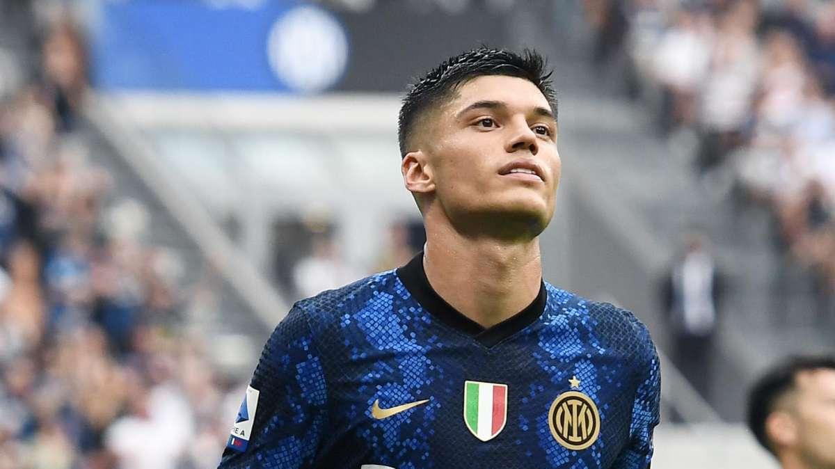 Napoli, Mertens sempre più lontano: gli azzurri virano su Correa