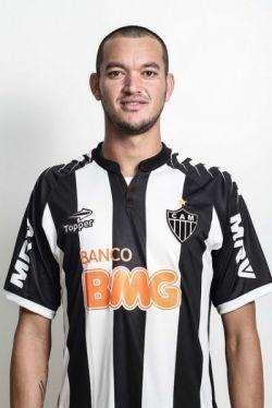 Rever, parla l'agente: "Nessuna proposta ufficiale della Lazio, per ora non vuole lasciare l'Atletico Mineiro"