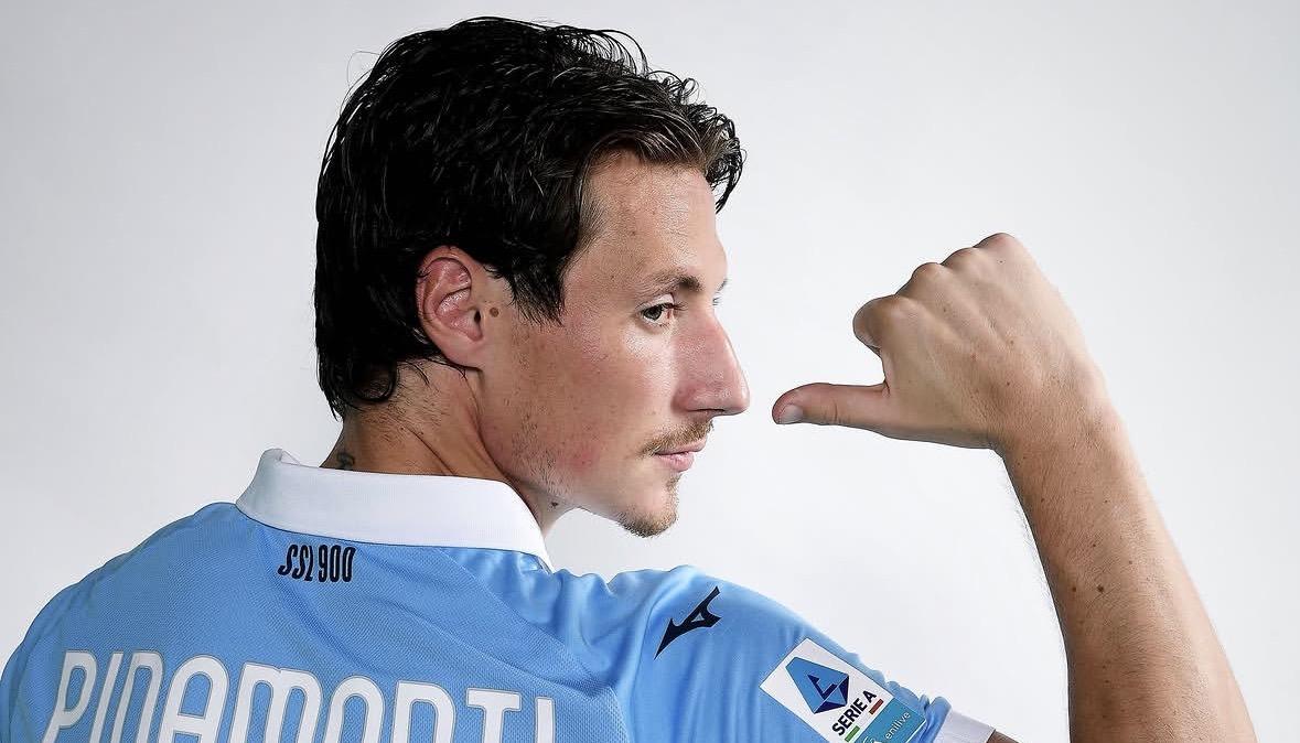 Lazio, Pinamonti e la scelta del numero 9: "Fin da piccolo..."