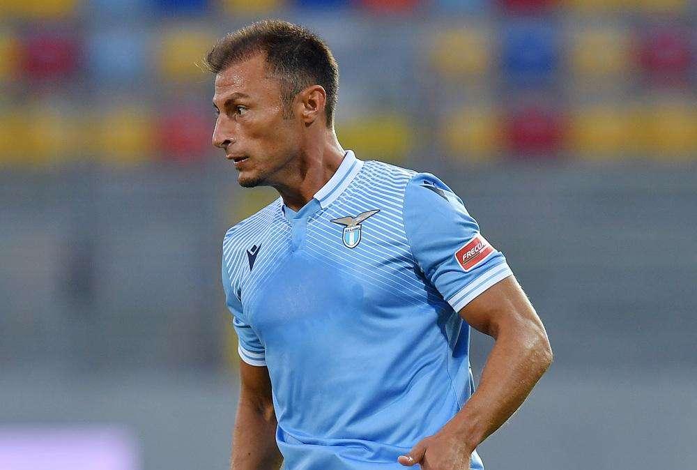Lazio, Radu raggiunge 400 presenze con la maglia biancoceleste: Favalli è a -1