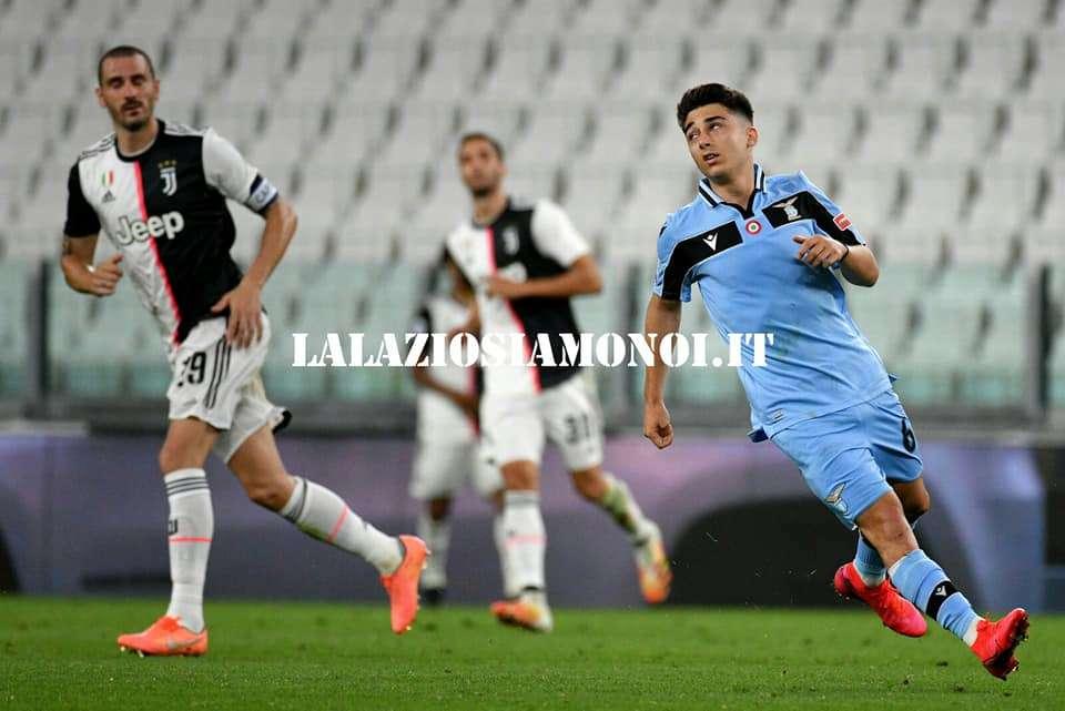 Lazio, Raúl Moro esulta per l'esordio in Serie A: "Realizzato un sogno" - FOTO
