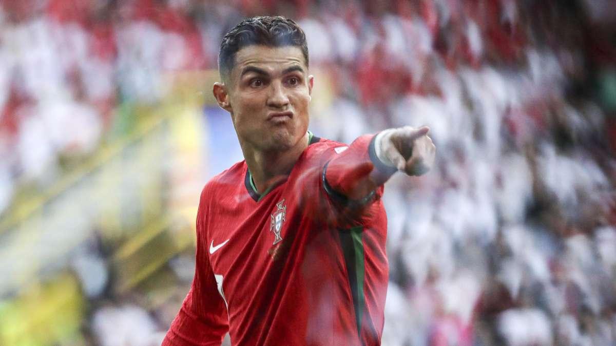 Euro 2024 | Le invasioni di campo in Portogallo-Turchia per CR7 costano caro: cosa è successo