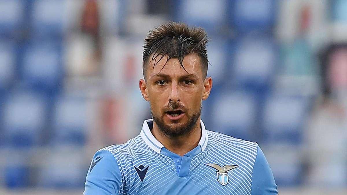 Lazio, la carica di Acerbi: "Pioggia o sole non importa se hai il fuoco dentro" - FT
