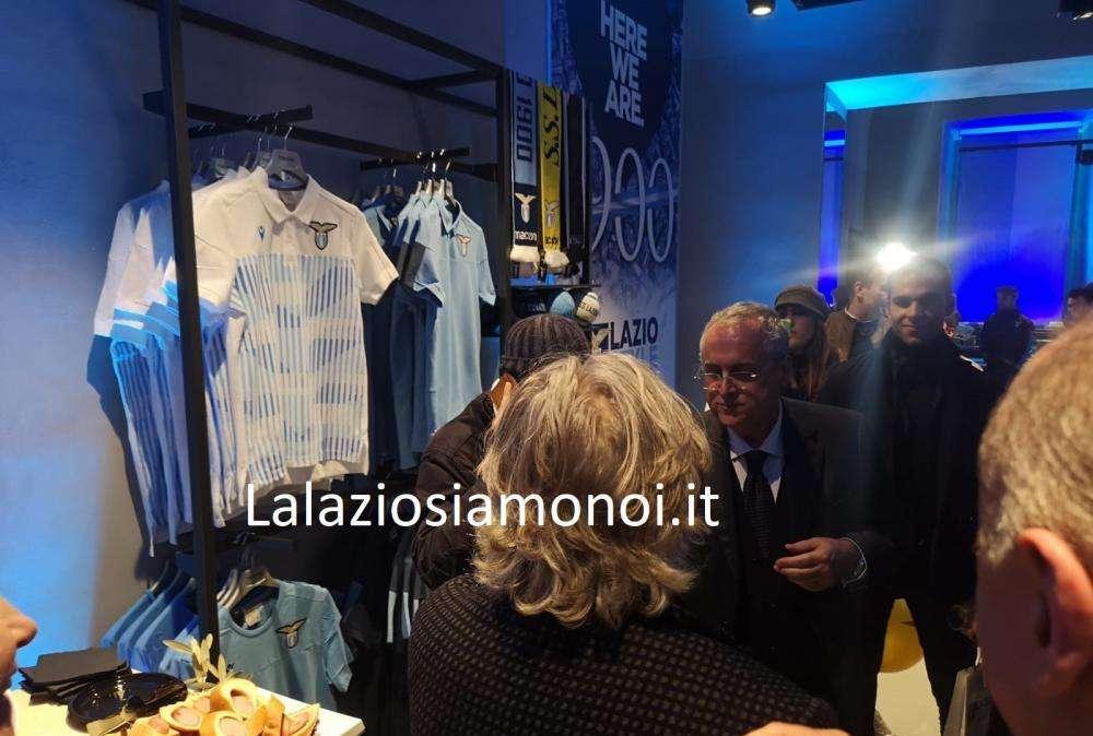 RIVIVI LA DIRETTA - Inaugurazione negozio: presente anche Massimo Ferrero - F&V