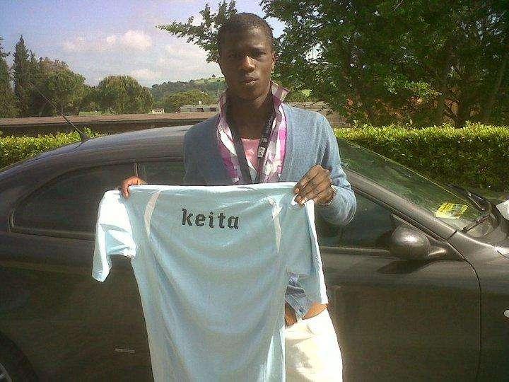Keita a Formello in aprile con la maglia della Lazio