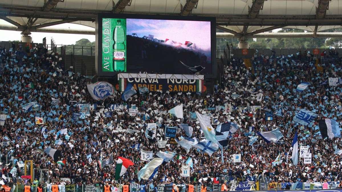 Comunicato Curva Nord: "Romanisti rinfrescatevi la memoria! Non abbiamo mai minacciato i nostri giocatori"