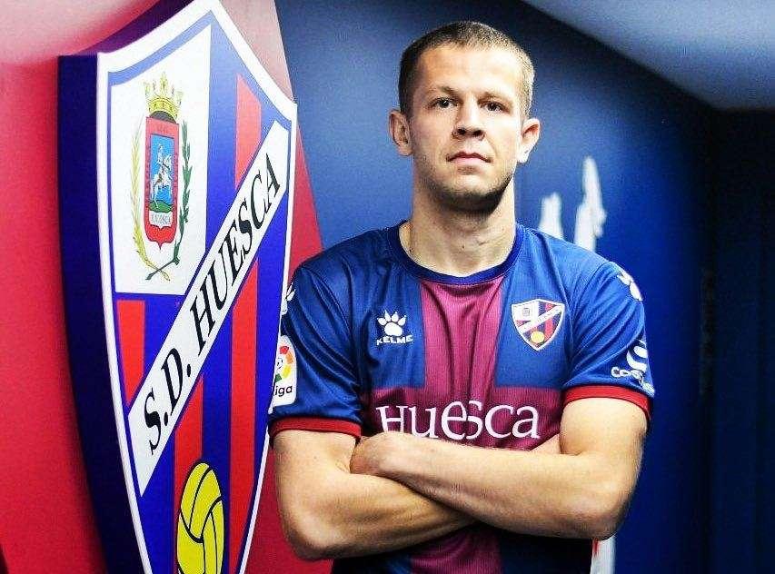 Vavro, l'Huesca annuncia: "Parleremo con la Lazio, ma solo se rimarremo in Primera"