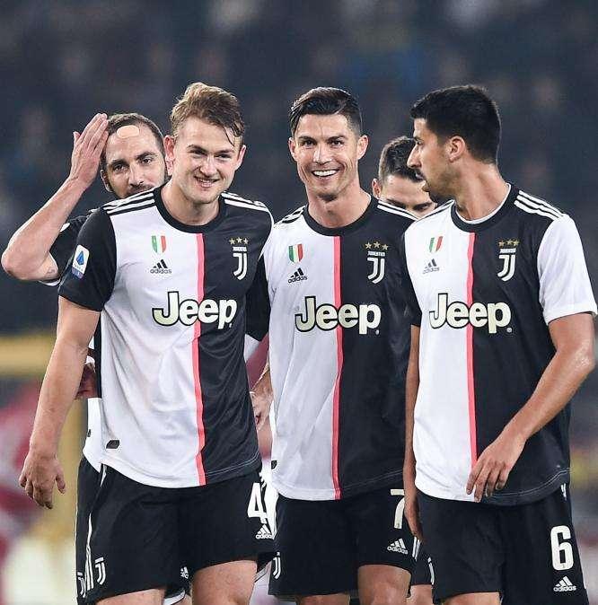 Lazio - Juventus, due giocatori bianconeri verso il recupero