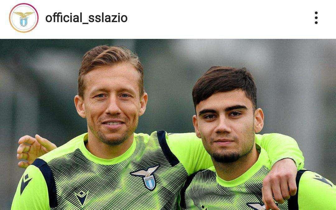 Lazio, scatto tra brasiliani. Leiva a Luiz Felipe: "Manchi tu". E il difensore risponde... - FOTO