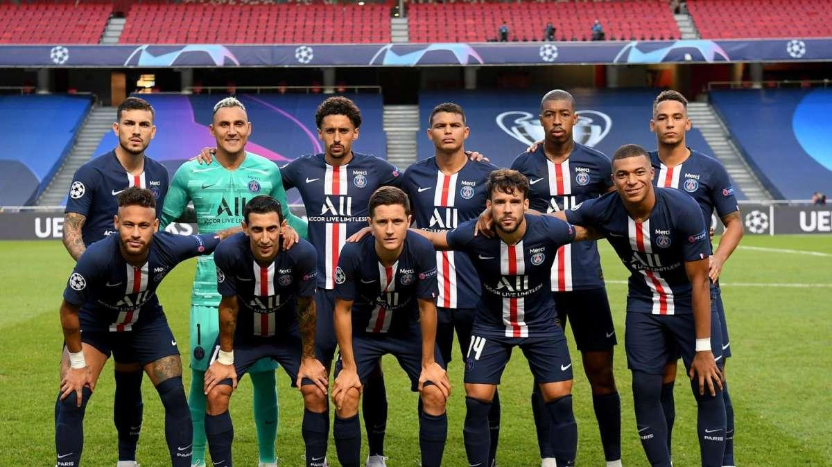 Psg, disavventura in ascensore per alcuni giocatori prima del match contro il Lipsia: il fatto