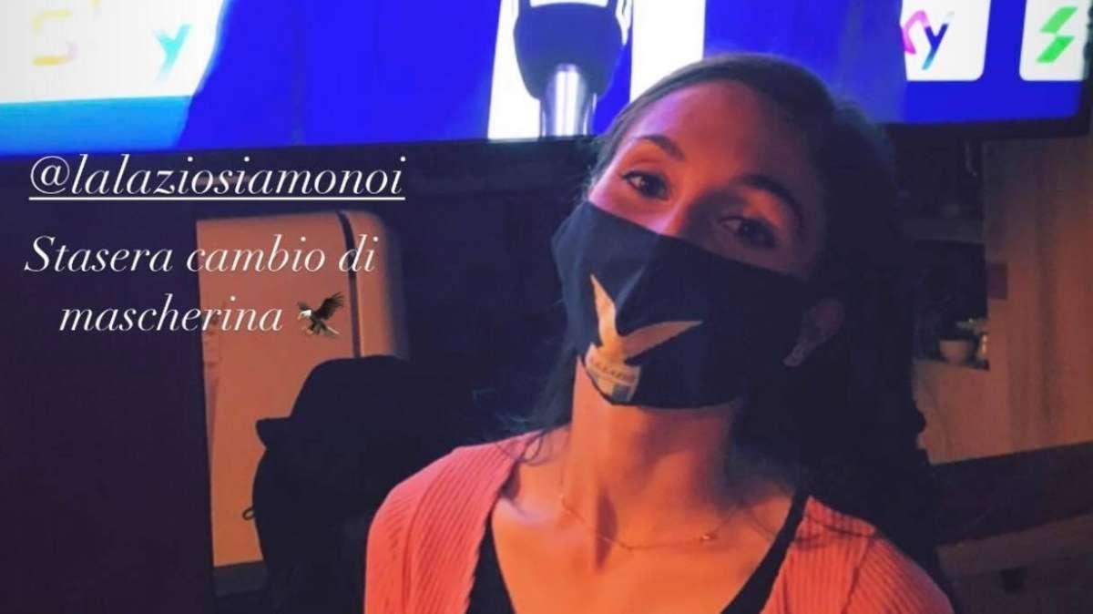 Lazio, Alice Mangione tifosa d'onore. E la mascherina... - FOTO