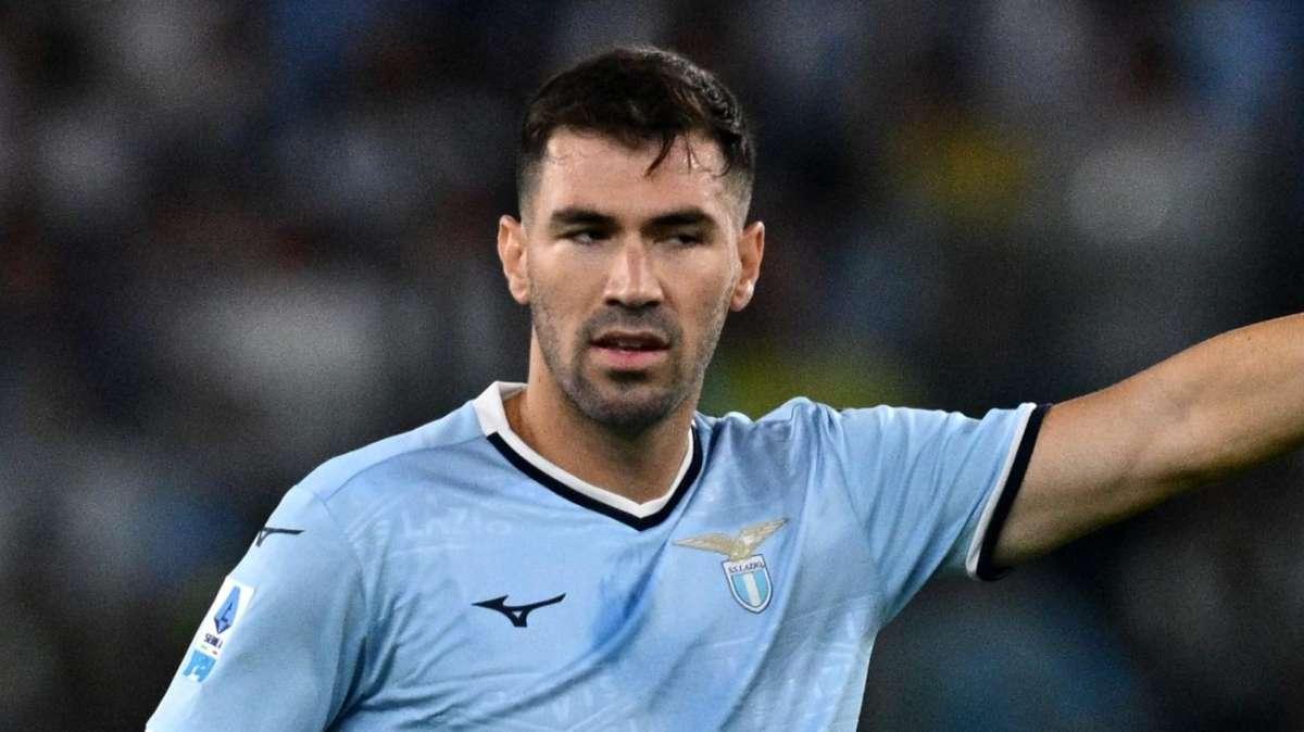 Lazio, Abbate sul futuro di Romagnoli: "Ha deciso, sta salutando tutti..."