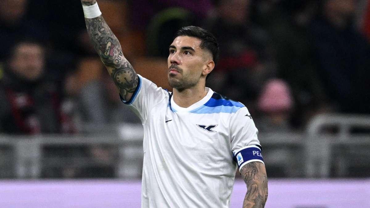 Zaccagni, parla l'agente: "Ha scelto di diventare una bandiera della Lazio"