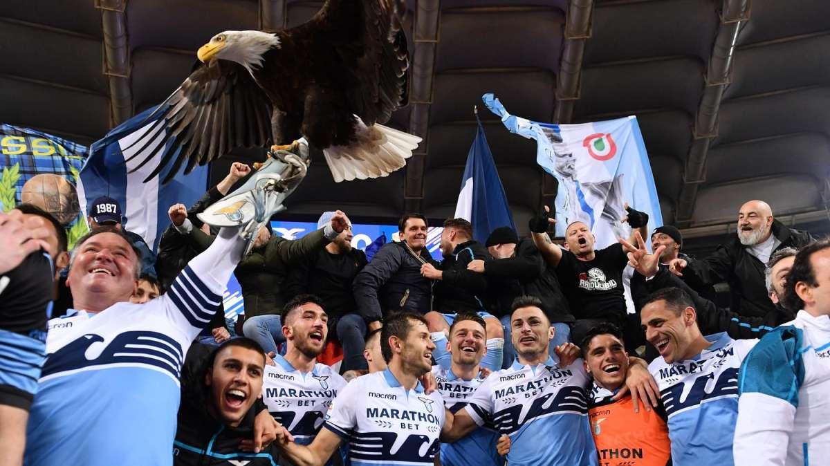 Lazio, 38 anni fa la presentazione della maglia bandiera 