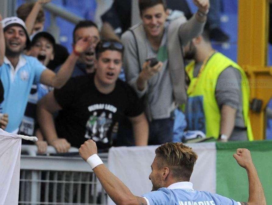 La Lazio ricorda la prima esultanza di Immobile sotto la Nord. E i tifosi...
