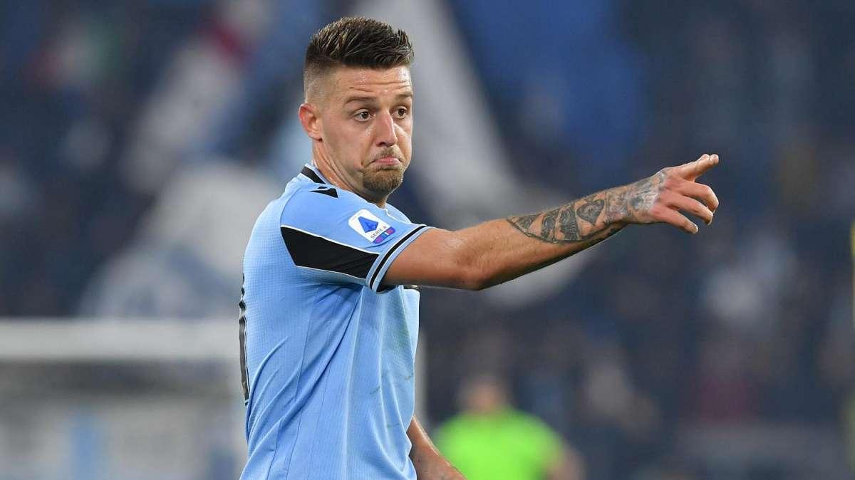 Lazio, Milinkovic e il regalo di un tifoso: "Per un calciatore speciale" - FT