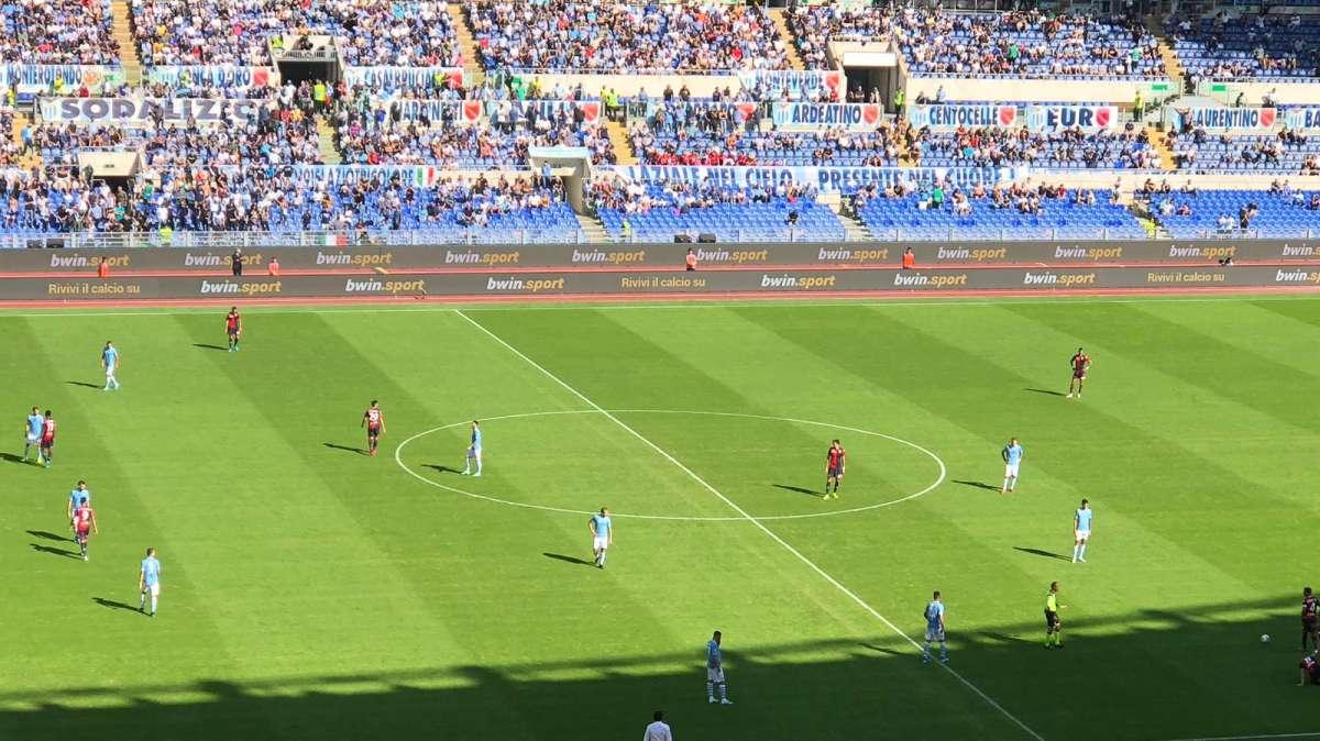 RIVIVI LA DIRETTA - Lazio - Genoa 4-0: due gol per tempo annichiliscono i rossoblu