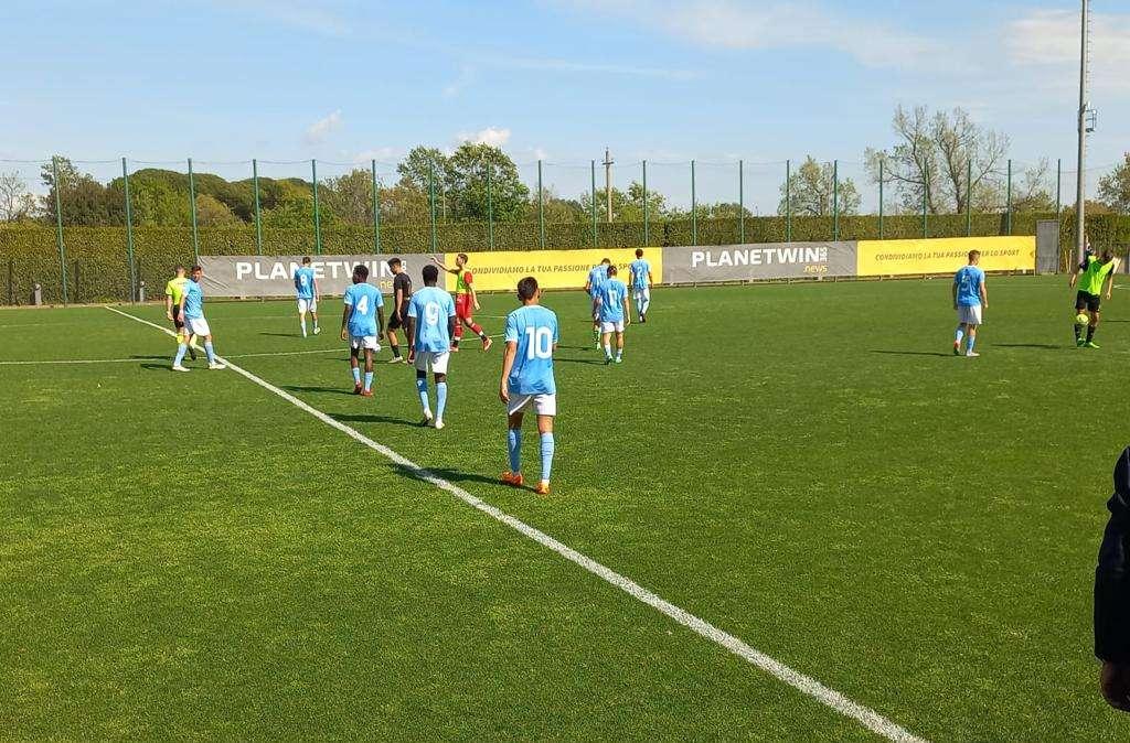 Primavera Lazio, Sanderra: "Gonzalez è importante. Non pensiamo alla promozione"