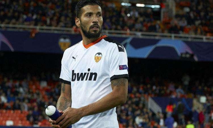 Coronavirus, Garay del Valencia il primo positivo nella Liga: "Sto bene"