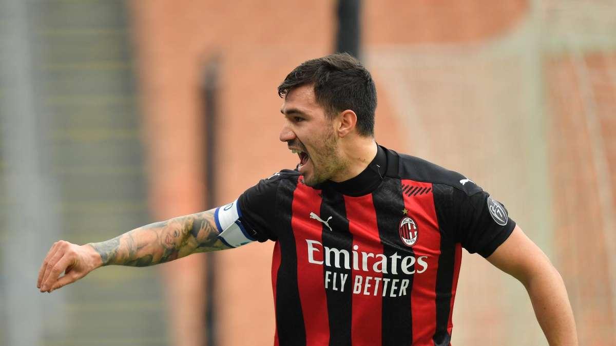 Lazio, Romagnoli: in attesa dell'ufficialità il difensore si rilassa a Sabaudia 