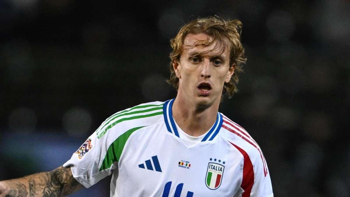 Lazio, 'Chiamarsi Bomber' esalta Rovella: "Sfizioso da provare!" - FOTO