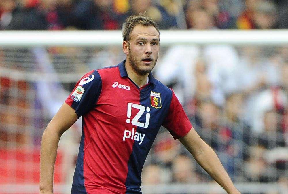 Scambio Granqvist-Carrizo, c'è l'accordo con il Genoa: per lo svedese pronti 1,2 milioni a stagione... Per l'attacco spunta Lopez Macri