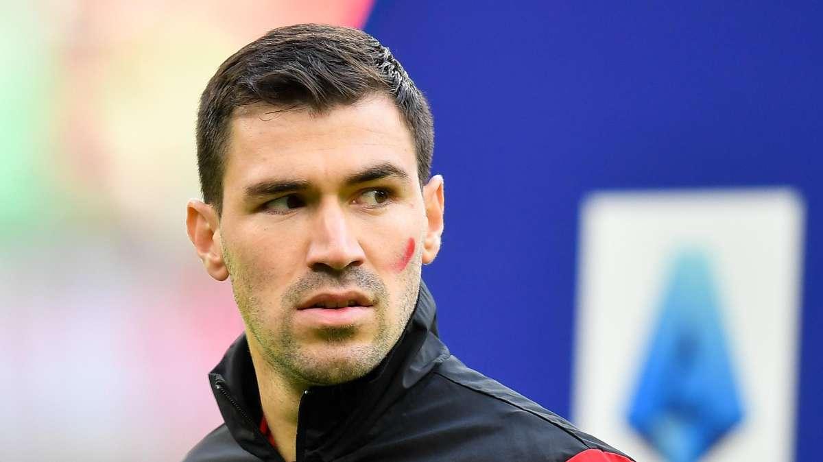 Calciomercato, Libero: "Romagnoli saluta il Milan: c'è la Lazio"