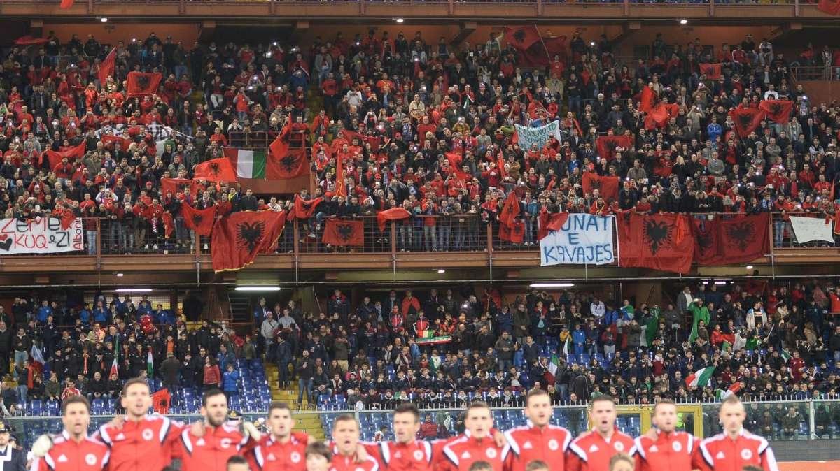 Albania - Polonia, gara sospesa per lancio di oggetti: ecco cosa è successo