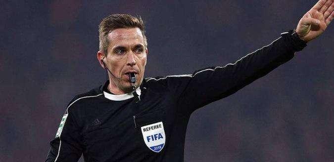 MOVIOLA - Feyenoord - Lazio, Stieler incerto: il tedesco perde il controllo alla distanza