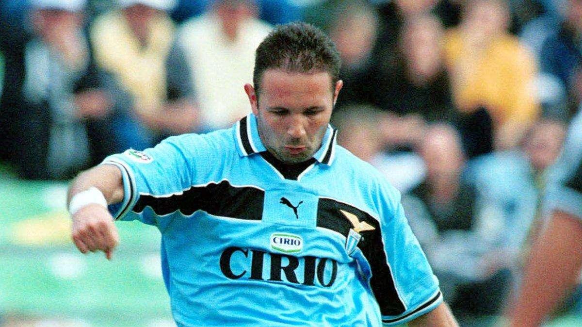 Mihajlovic, i dieci gol più belli di Sinisa con la maglia della Lazio - VIDEO