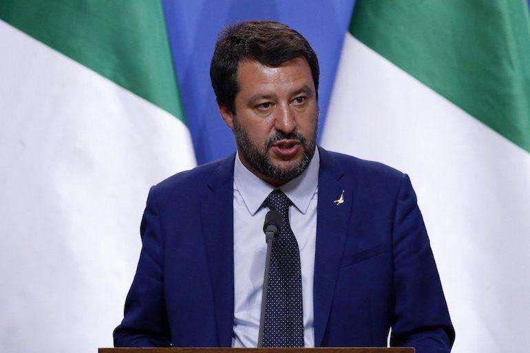 Politica / Razzismo, Salvini: "Balotelli? Non abbiamo bisogno di fenomeni"