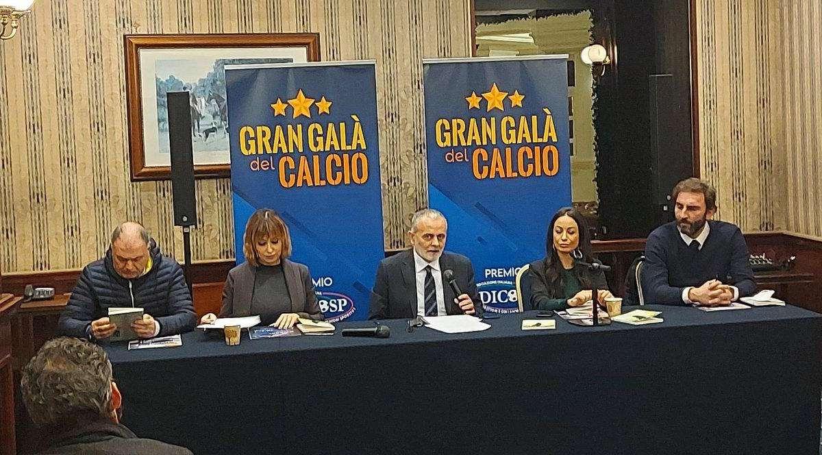 RIVIVI DIRETTA - Daniel Guerini, un premio in suo onore. Mamma Michela: "Per me tante gratificazioni" - FOTO