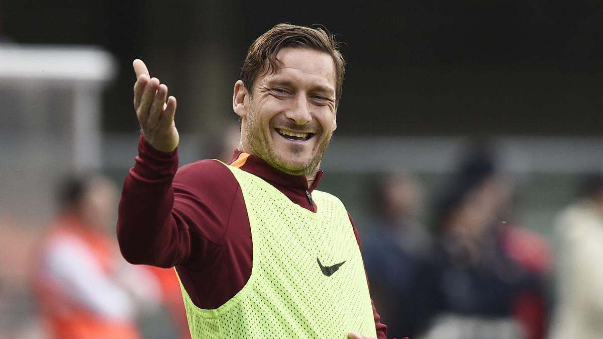 Totti non ha dubbi: "Al Real Madrid avrei vinto il Pallone d'Oro"