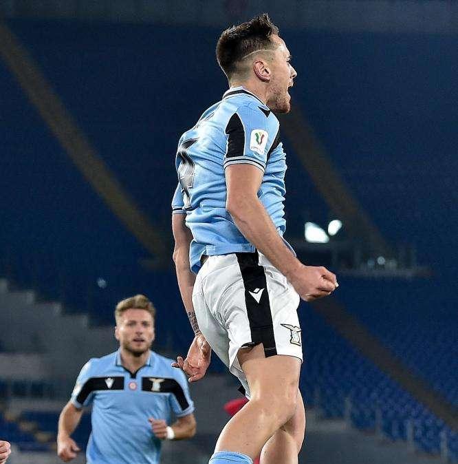 Patric festeggia i cinque anni alla Lazio: il club lo omaggia sui social - VD